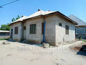 3bdrm House in Dalalipapaatzseven, Kinondoni for sale
