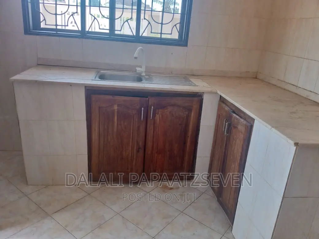 2bdrm Apartment in Dalalipapaatzseven, Kinondoni for rent