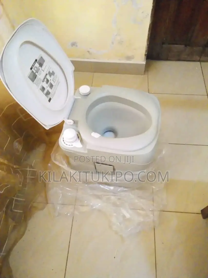 Portable Toilet 22L Tank