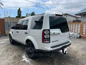 Land Rover Discovery 2013 Silver