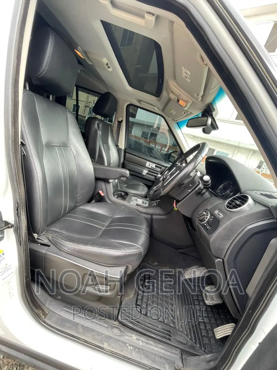 Land Rover Discovery 2013 Silver