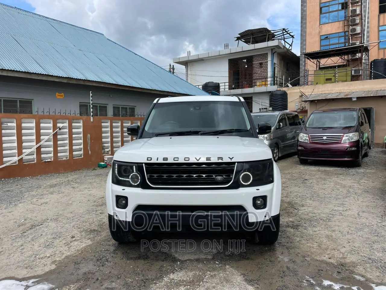 Land Rover Discovery 2013 Silver