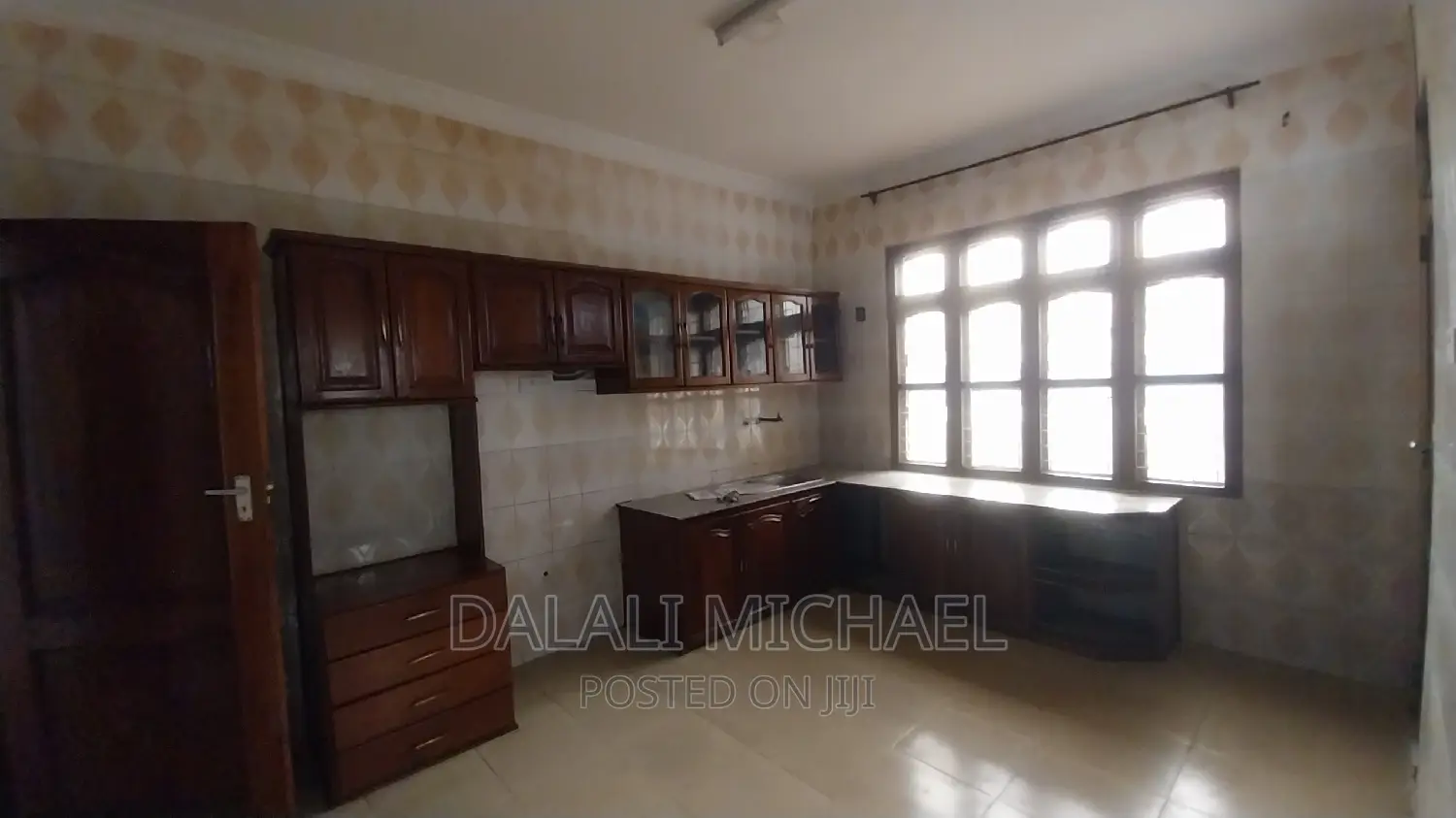 3bdrm House in Mbezibeach for rent