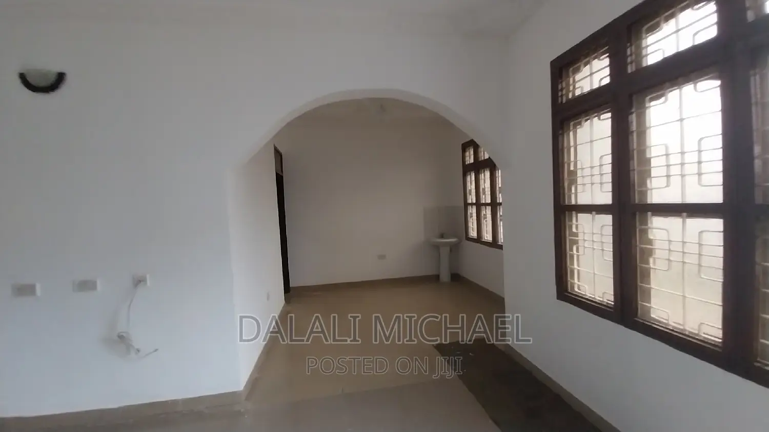 3bdrm House in Mbezibeach for rent
