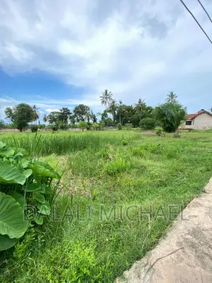 Kiwanja Kinauzwa Salasala #.