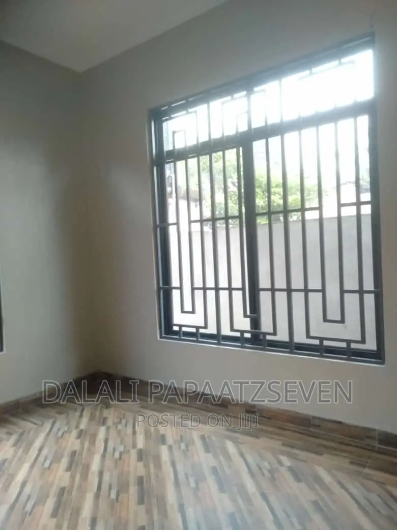 1bdrm Apartment in Dalalipapaatzseven, Kinondoni for rent