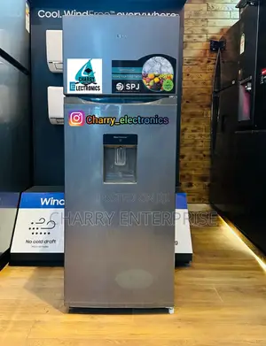 SPJ TOP MOUNT Fridge With Water Dispenser   211 L