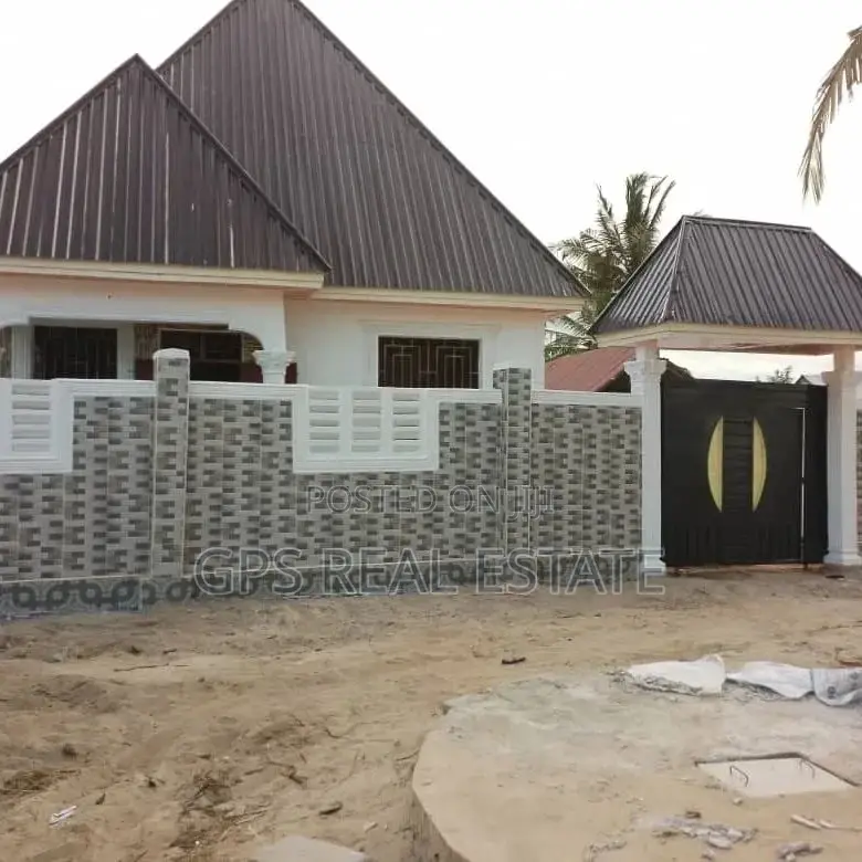 4bdrm House in Kisemvule, Ilala for sale