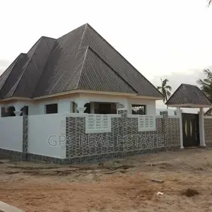 4bdrm House in Kisemvule, Ilala for sale