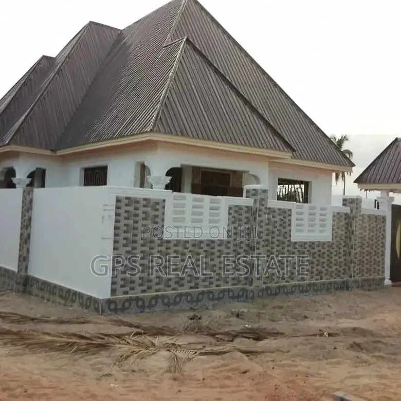 4bdrm House in Kisemvule, Ilala for sale