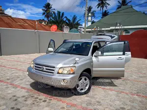 Toyota Kluger 2004 Silver