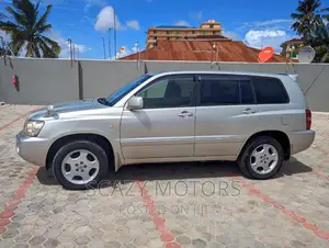 Toyota Kluger 2004 Silver
