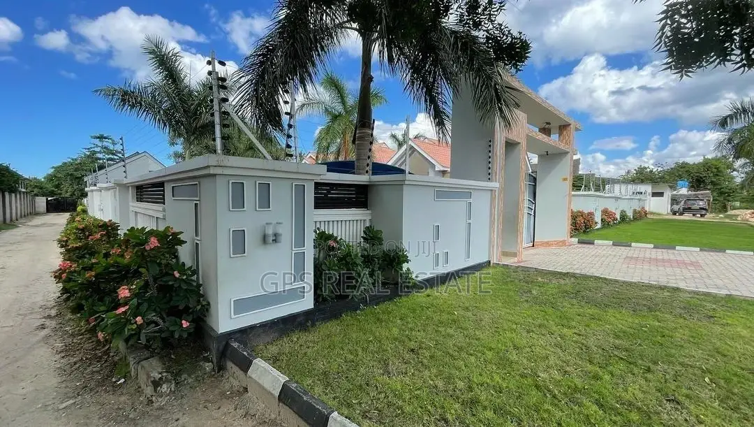 4bdrm House in Mbezi Beach, Kinondoni for sale