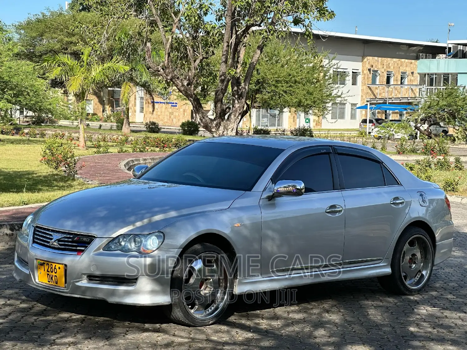 Toyota Mark X 2005 Silver
