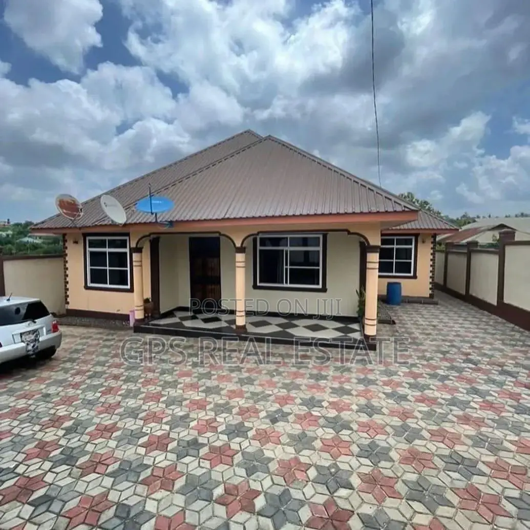 3bdrm House in Goba Kinzudi, Kinondoni for sale