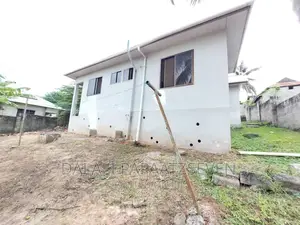 2bdrm Apartment in Dalalipapaatzseven, Kimara for rent