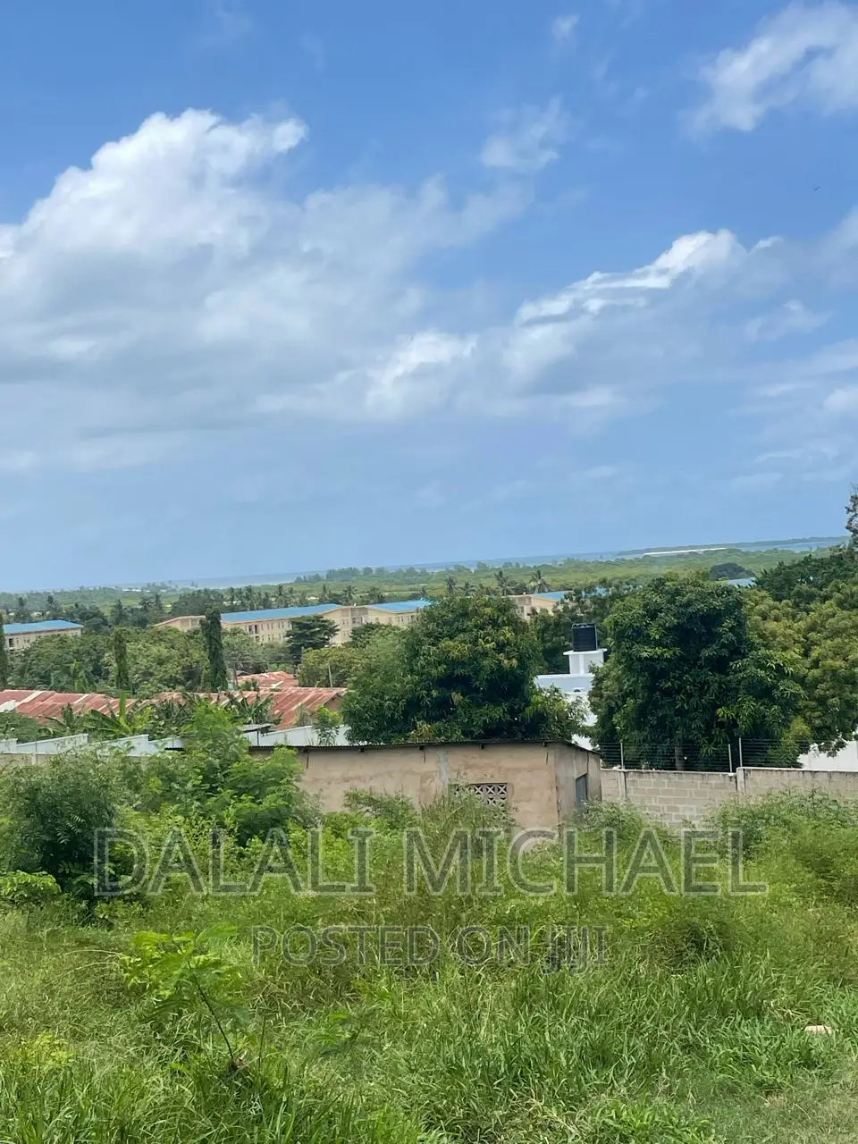 Plot for Sale Africana