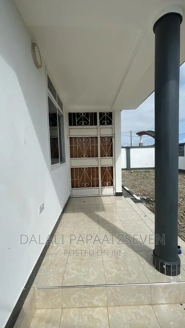 3bdrm House in Dalalipapaatzseven, Mbweni for rent