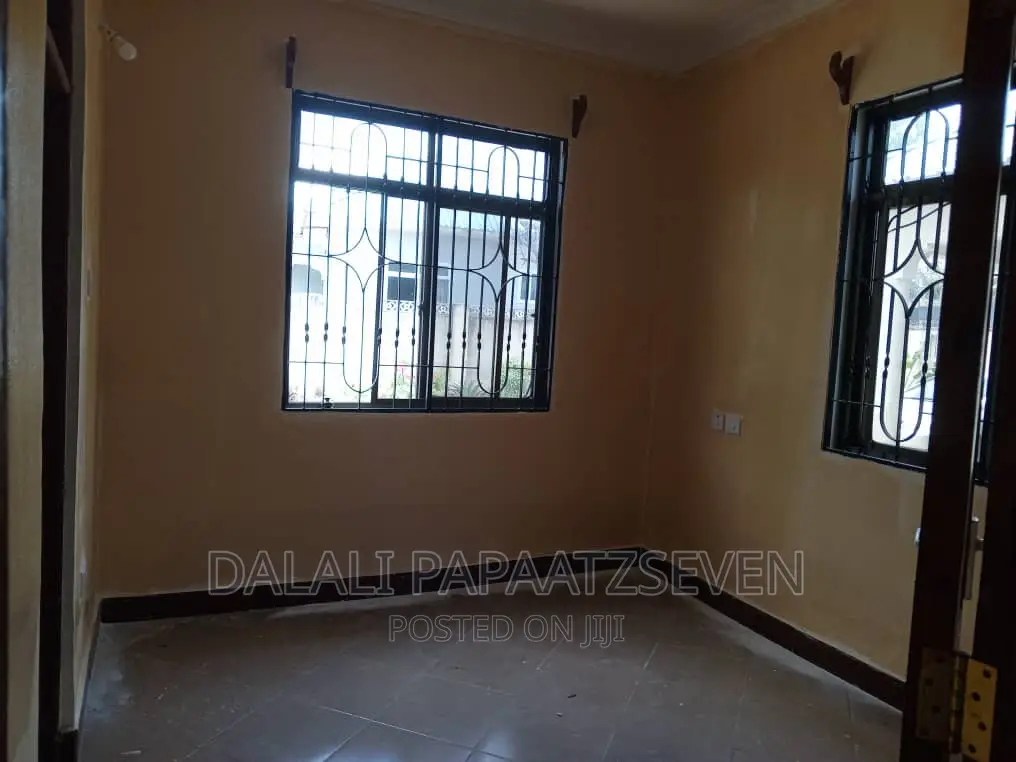 2bdrm Apartment in Dalalipapaatzseven, Kinondoni for rent
