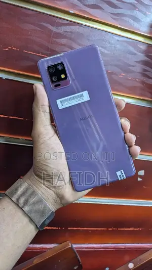 Sharp Aquos zero6 128 GB Purple