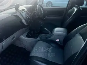 Toyota Hilux 2008 Black
