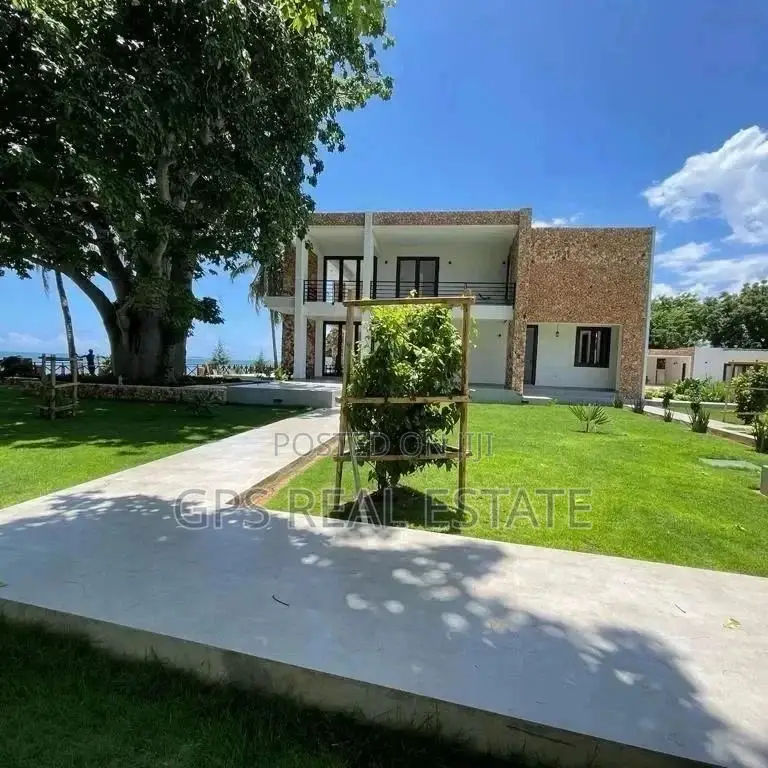 4bdrm House in Bahari Beach, Kinondoni for sale