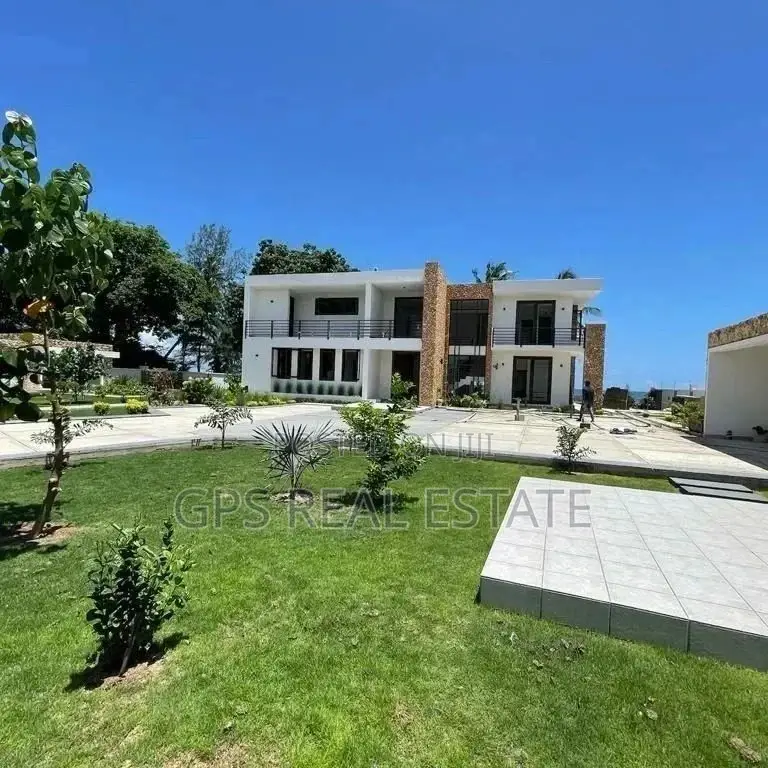 4bdrm House in Bahari Beach, Kinondoni for sale