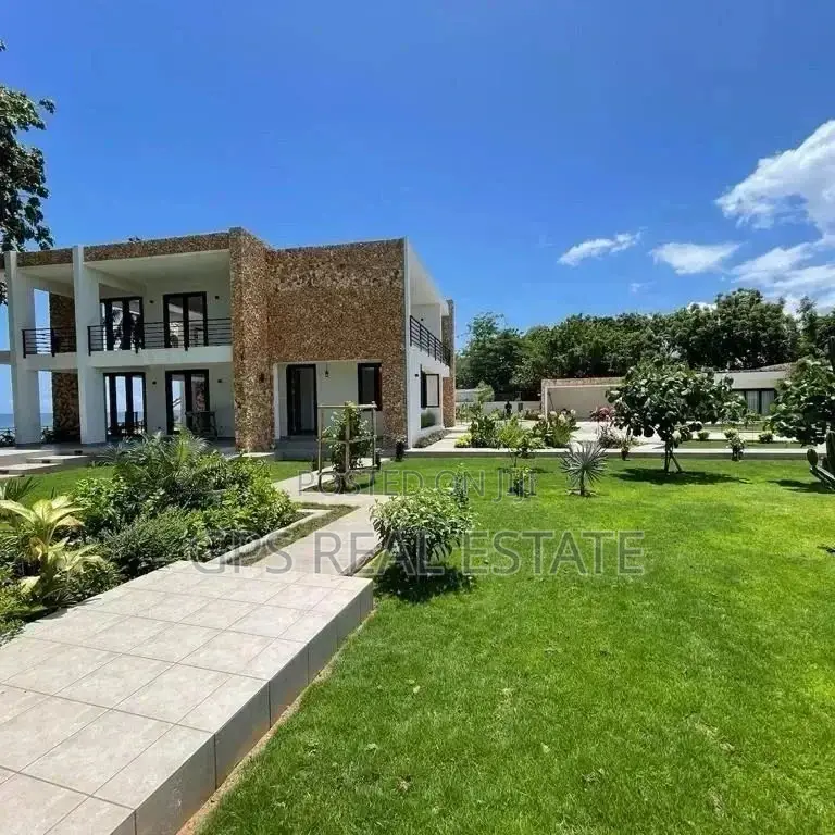 4bdrm House in Bahari Beach, Kinondoni for sale