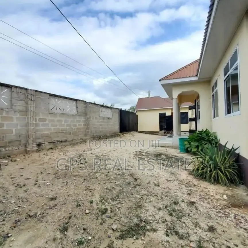 3bdrm House in Tabata Kinyerezi, Kinondoni for sale