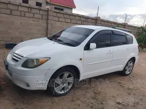 Toyota Voltz 2006 White