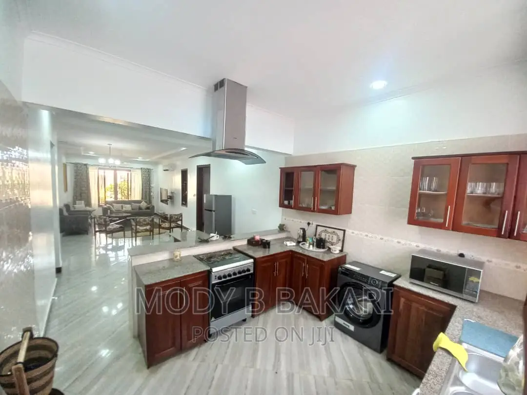 Furnished 3bdrm Villa in Msasani for rent