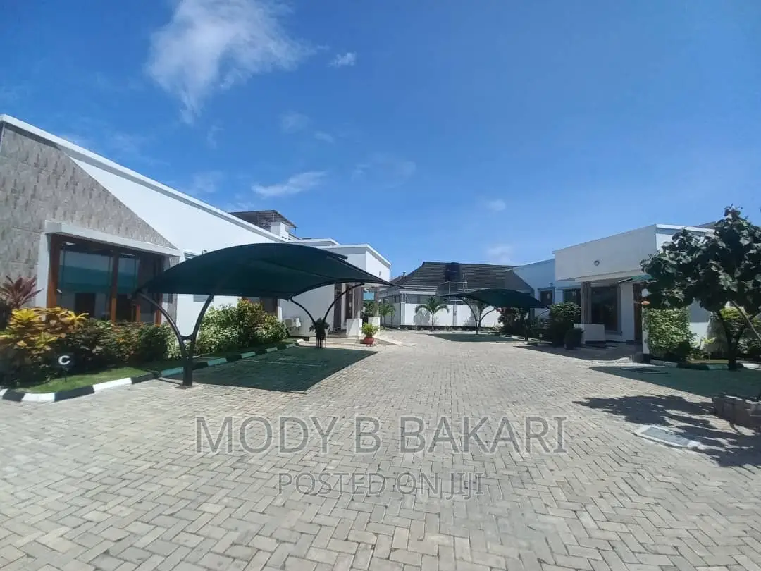 Furnished 3bdrm Villa in Msasani for rent
