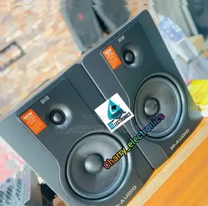 BX8 D2 Bi-Amplified Studio Monitor 130 Watt 8 Inch Woofer