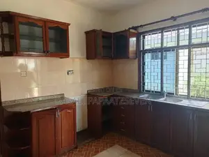 3bdrm House in Dalalipapaatzseven, Kinondoni for rent