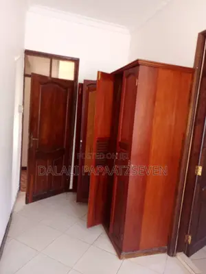 3bdrm House in Dalalipapaatzseven, Kinondoni for rent