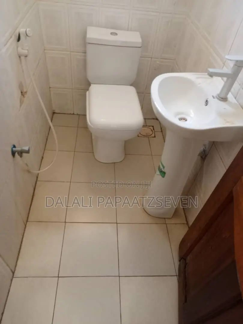 3bdrm House in Dalalipapaatzseven, Kinondoni for rent