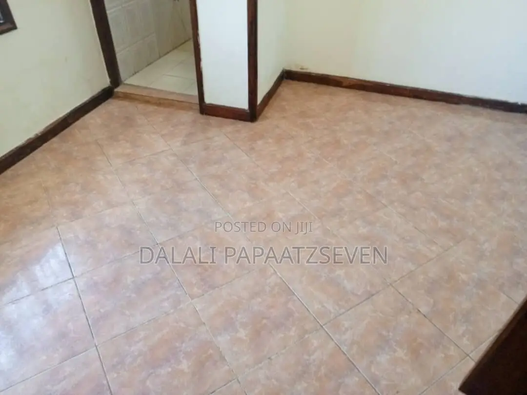 3bdrm House in Dalalipapaatzseven, Kinondoni for rent