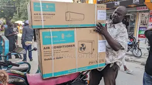 Ofa Ofa = Hisense AC Btu 12000 Non Invertor Ina Puliza Balaa