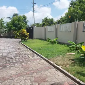 4bdrm House in Tabata Kinyerezi, Kinondoni for sale