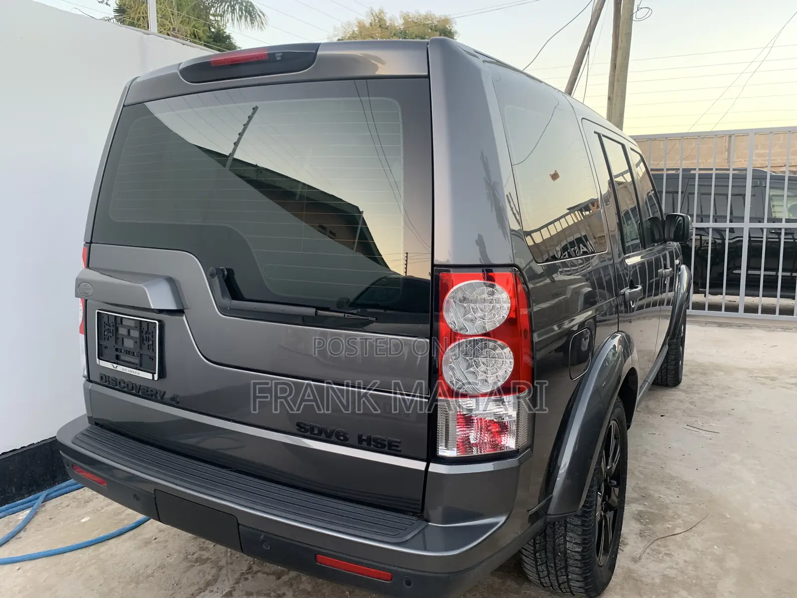 Land Rover Discovery 2013 Gray