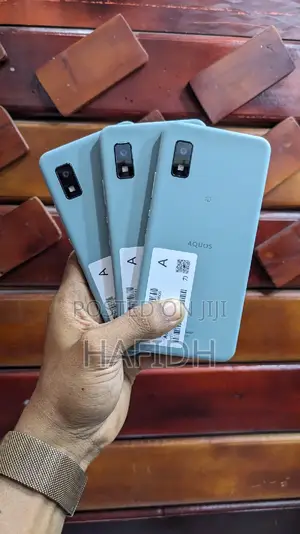 New Sharp Aquos wish 64 GB Green