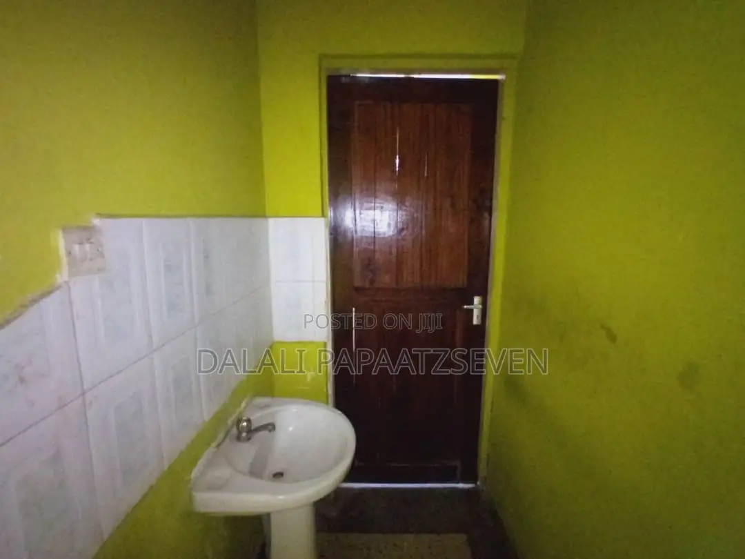 1bdrm Apartment in Dalalipapaatzseven, Kimara for rent
