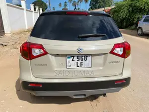 Suzuki Vitara 2015 Beige
