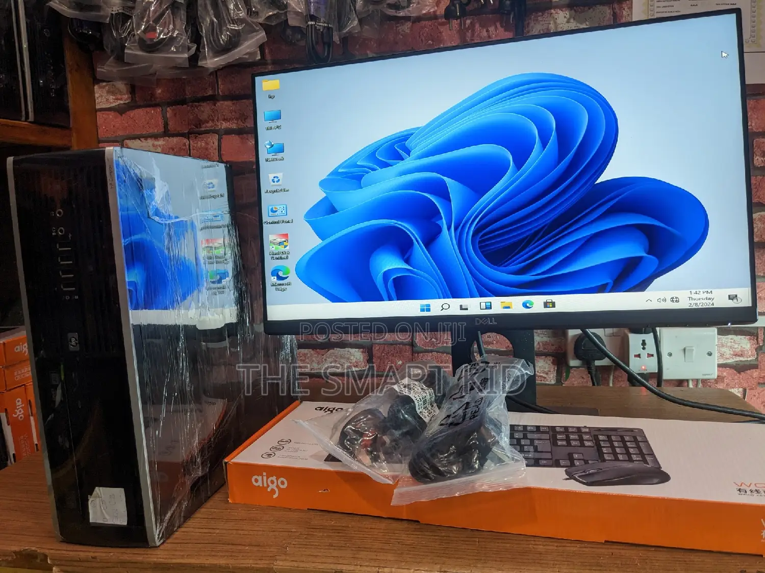 Complete Desktop Machines Intel Corei5, 23 Inch Frameless