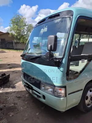 Toyota Coaster 2004 Blue