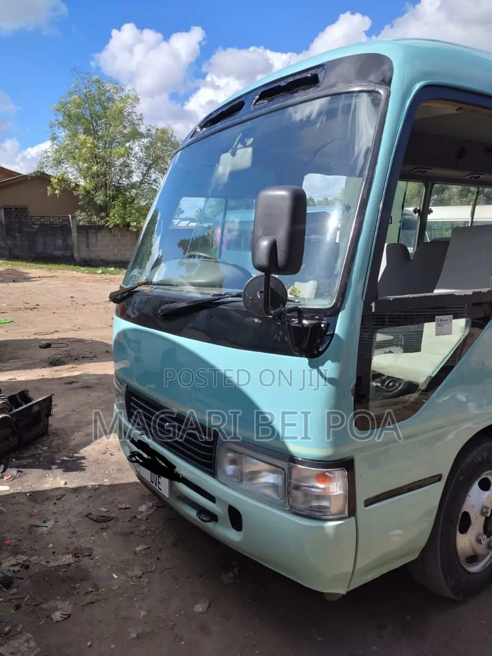 Toyota Coaster 2004 Blue