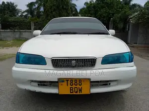 Toyota Sprinter 2000 White