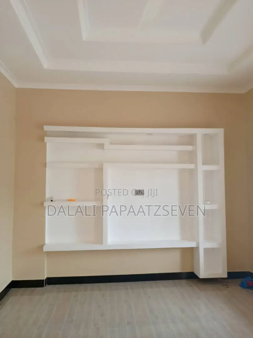 3bdrm Apartment in Dalalipapaatzseven, Mbweni for rent