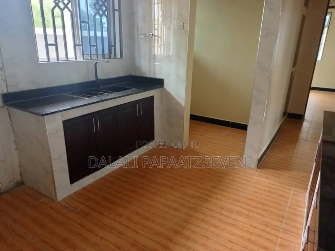 3bdrm Apartment in Dalalipapaatzseven, Mbweni for rent