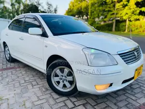 Toyota Premio 2005 White
